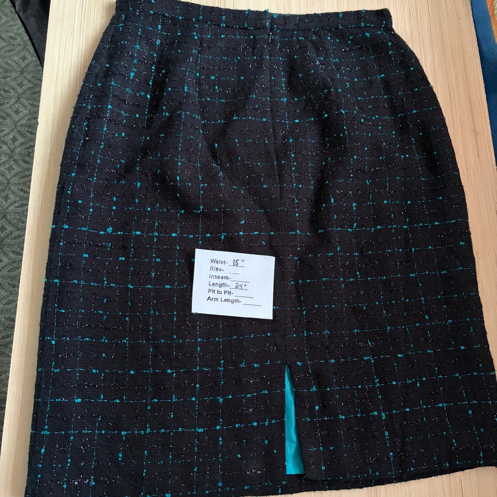 CHADWICK’S Vintage Woven Tweed Black & Teal Blazer and Skirt Set - Picture 14 of 16